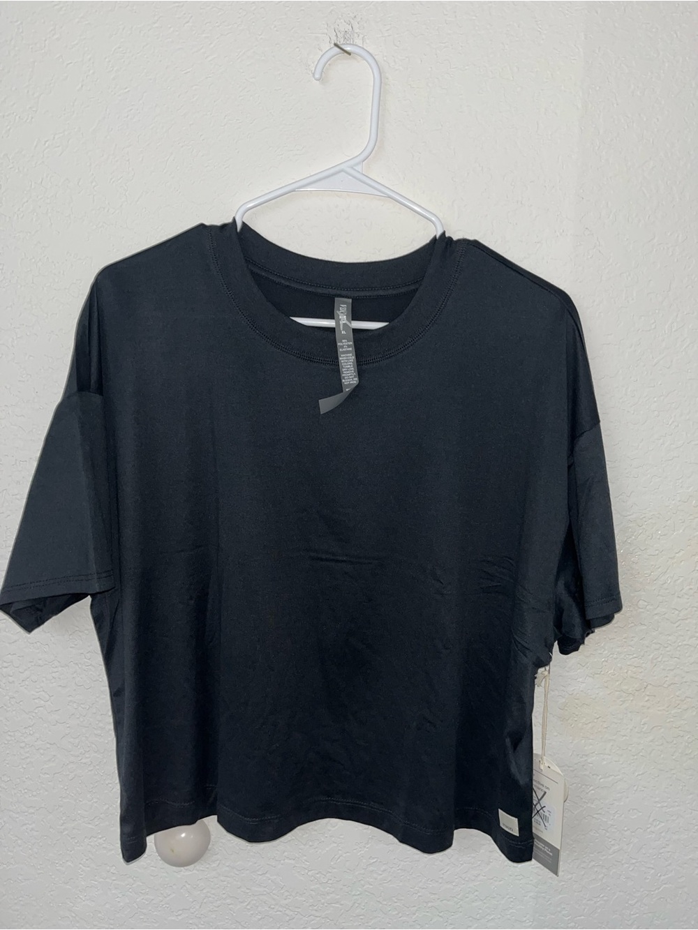 Vuori black heather energy tee-Brand New!